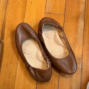 a new day Classic Brown Ballet Flats